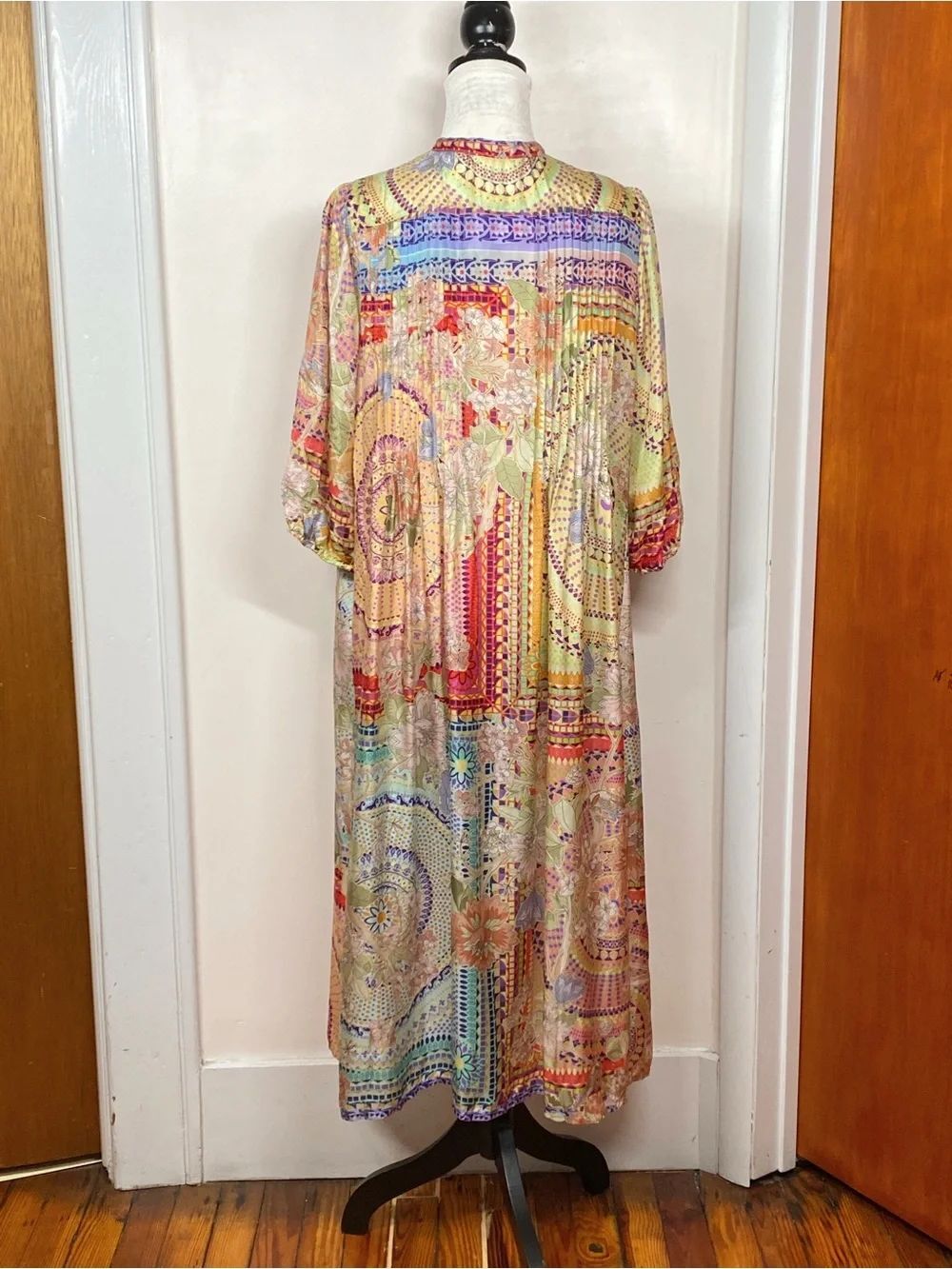 Johnny Was Garden Mosaic Tile Britta Floral Silk Midi-Dress size S - Picture 11 of 15